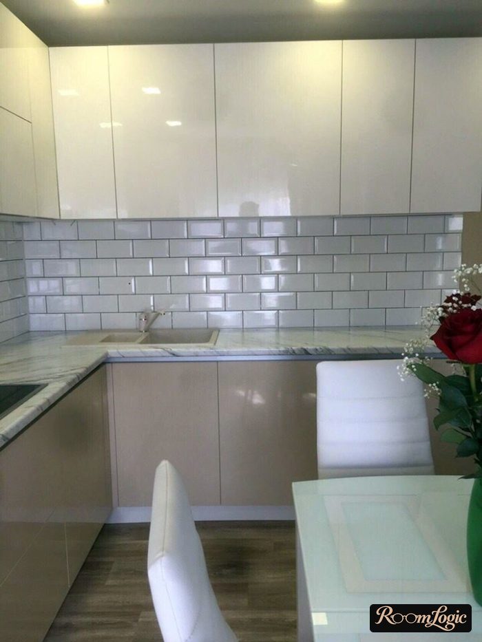 130-square-foot kitchen design with a sofa