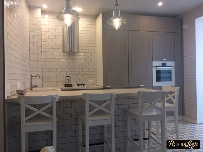 backsplash for gray kitchen