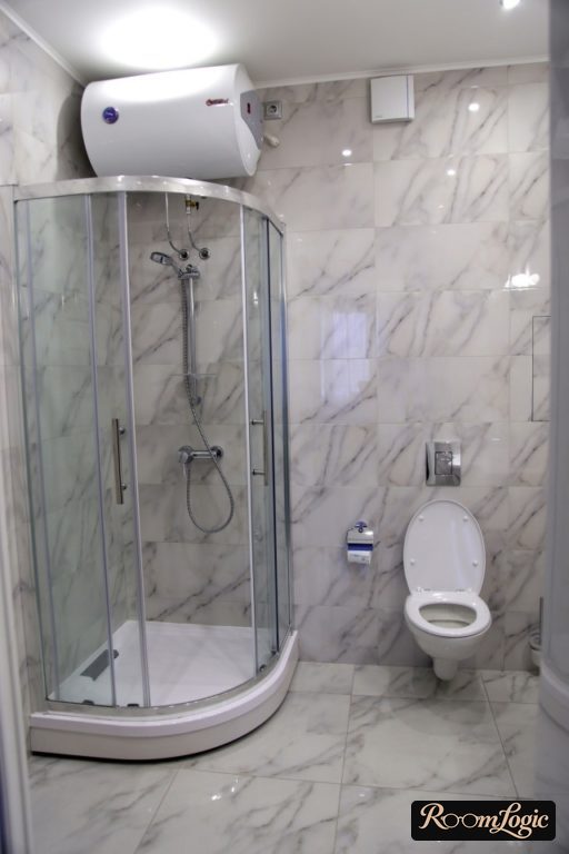 bathroom design economy class with shower nook