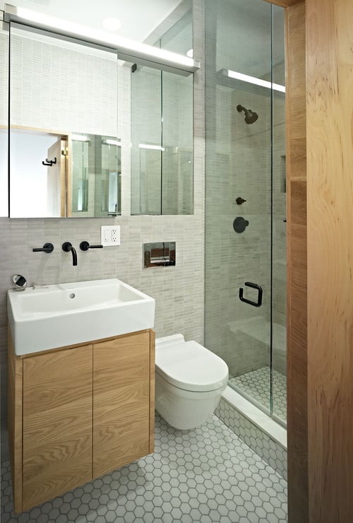 bathroom design with toilet and shower