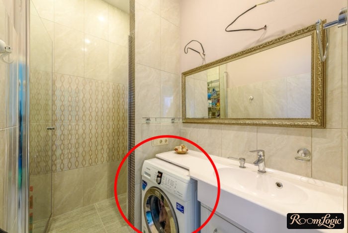 Bathroom mistake in Provence style