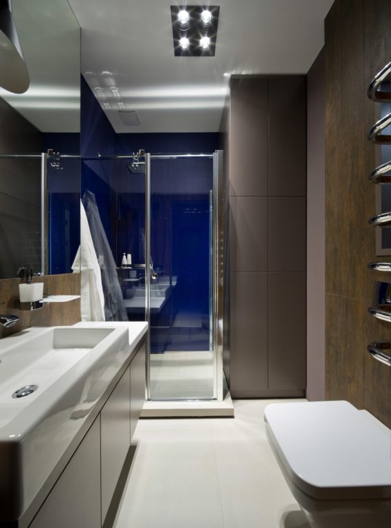 bathroom or shower in studio apartment