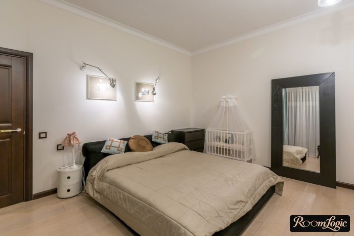 bedroom and kids’ room in beige tones