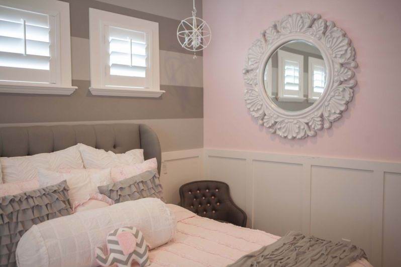 bedroom in light pink and gray