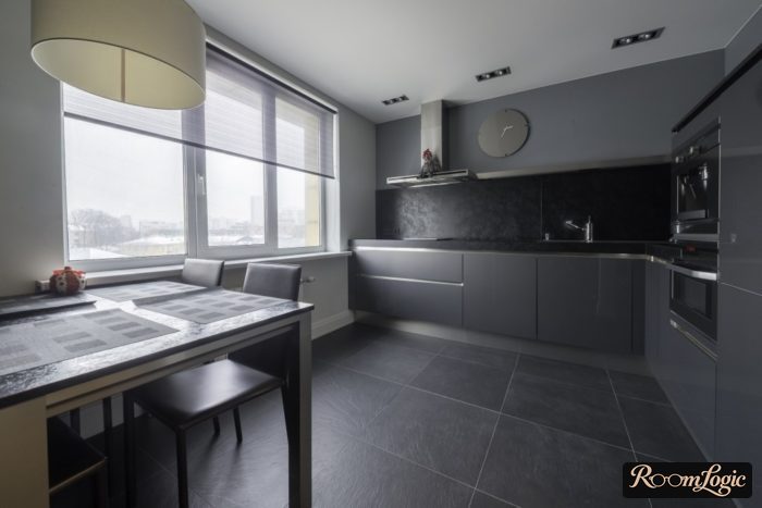 black tile in dark tones on the kitchen