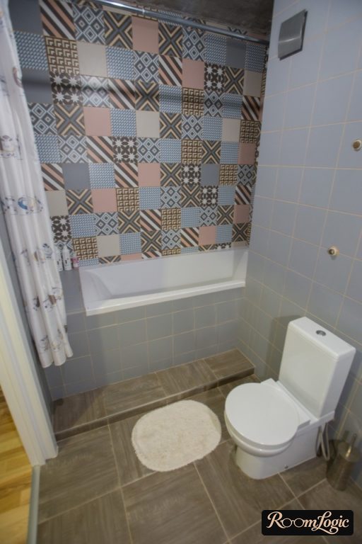 blue patchwork for bathroom wall