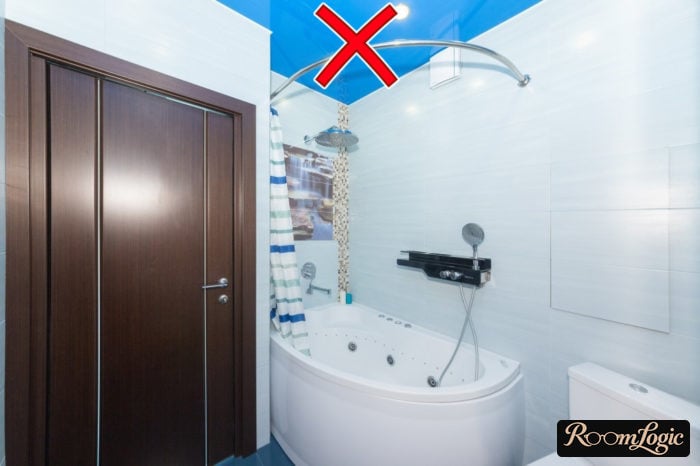 blue stretch ceiling in bathroom