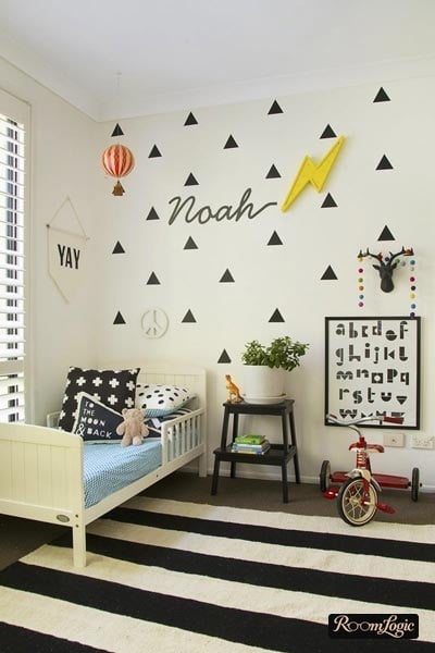 boy's simple kids' room