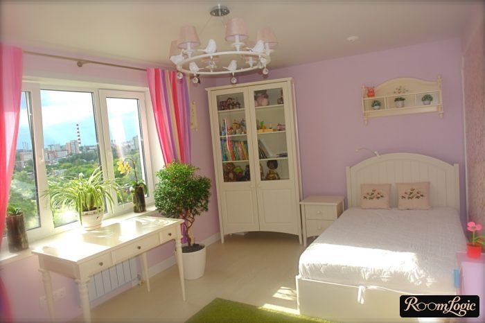 bright curtains in a teenage girl's room