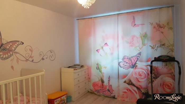 bright curtains in kids’ room