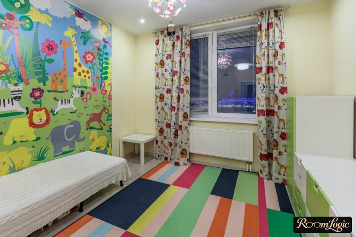Bright photo wallpaper and carpet in the kids' room