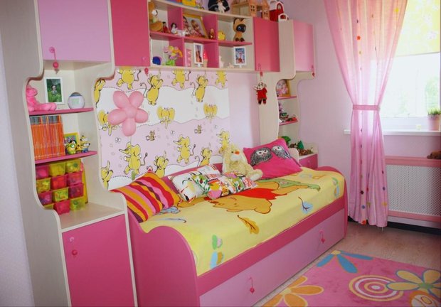 Bright pink kids' room for a girl