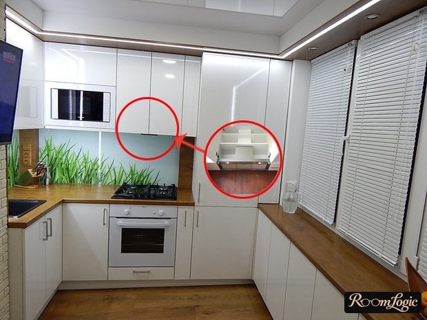 built-in range hood as an idea for a small kitchen