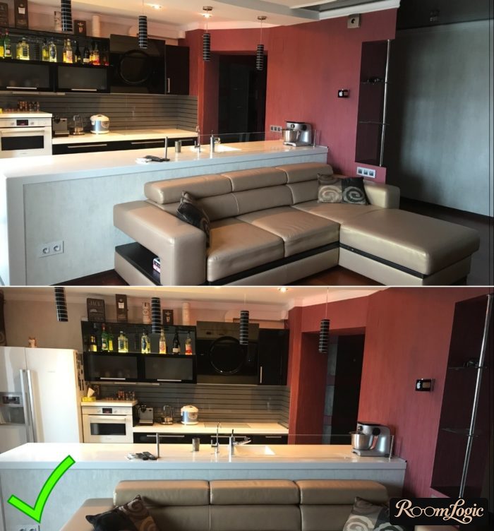 Burgundy wallpaper in a modern kitchen