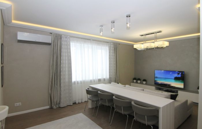 ceiling in kitchen-living room