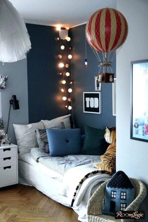 Christmas lights in a teenage boy's room