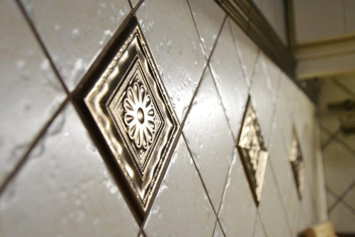 classical design tile on backsplash