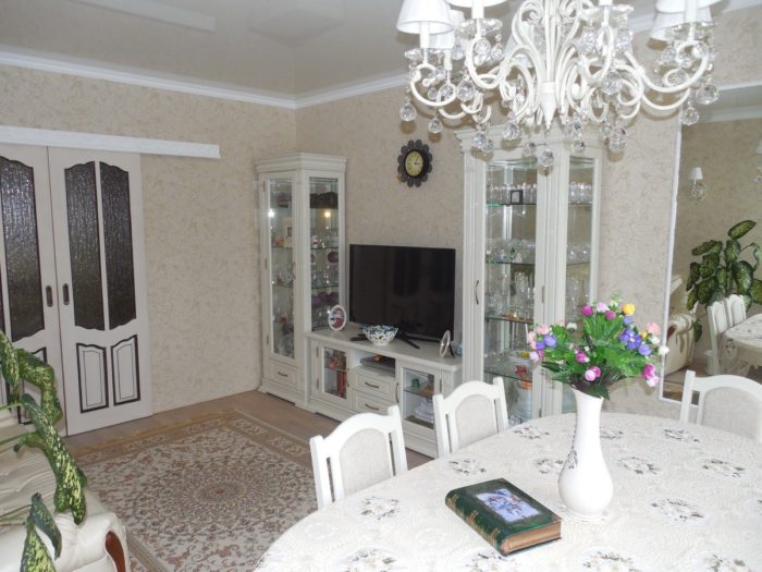 classical design wallpaper