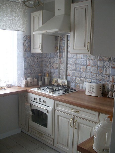 classical kitchen design in tiny apartment