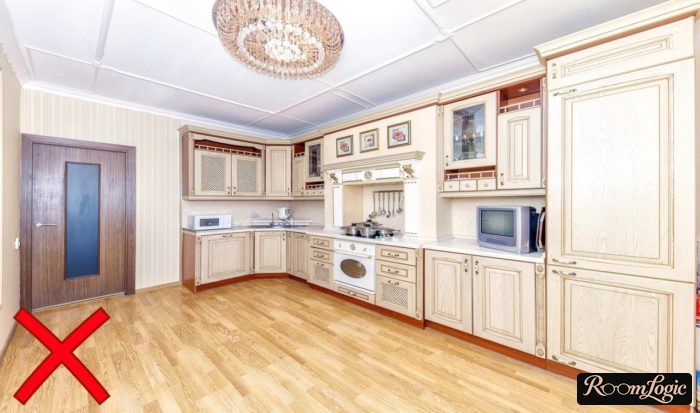 classical kitchens in the interior