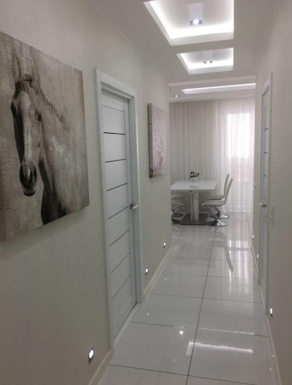 classical minimalism in hallway