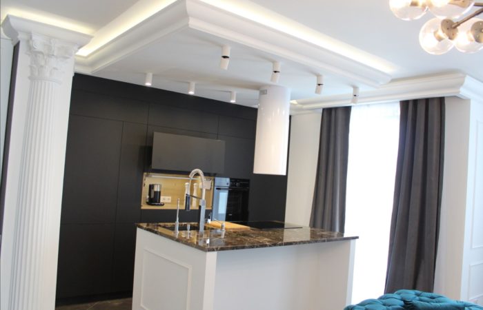 classical styled ceiling with lighting