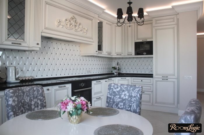classical white kitchen