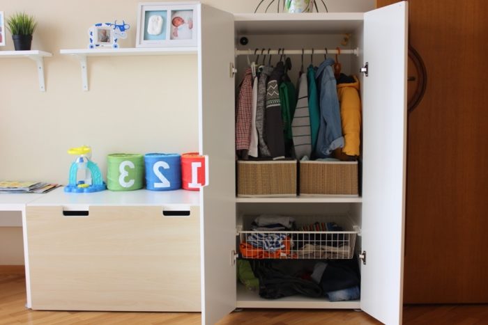 closet for clothes in kids’ room