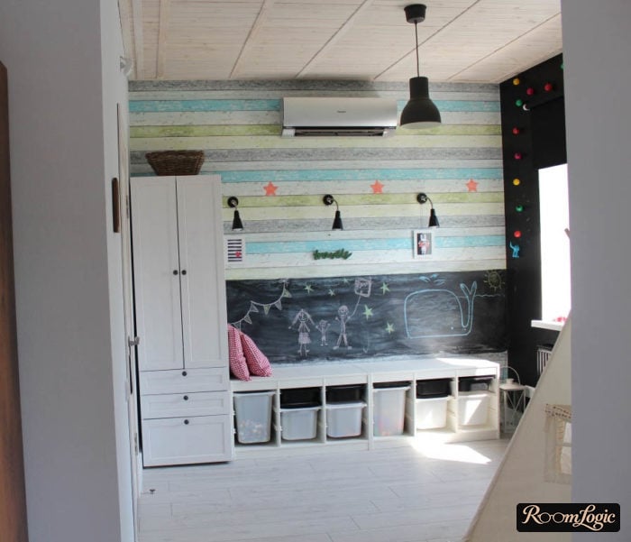 colorful wood pattern wallpapers in a kids' room