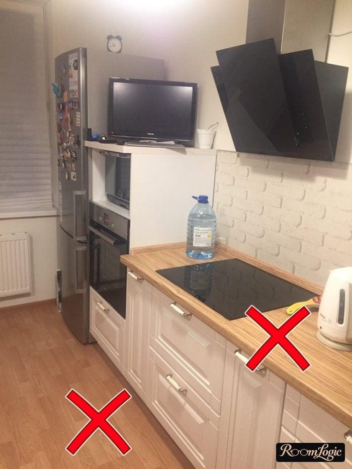 Combination of different wood in the kitchen interior