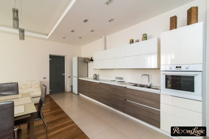 combined kitchen floor with tile and parquet