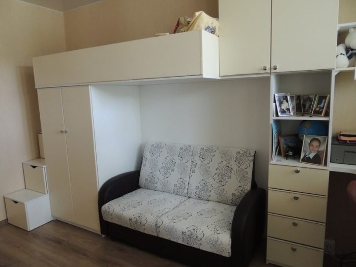 concept bedroom and kids’ room with a bunk bed area