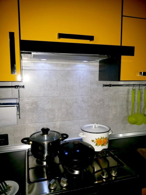 concrete-look tile backsplash