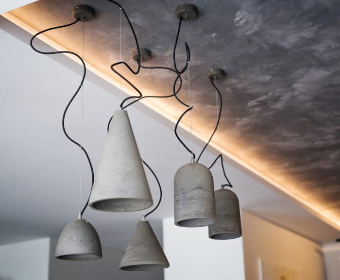 Concrete-style loft lights in the interior