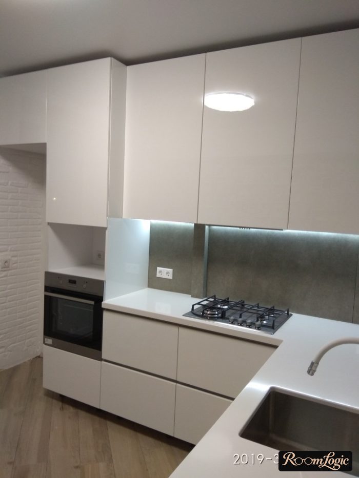 corner kitchen 100 square feet design