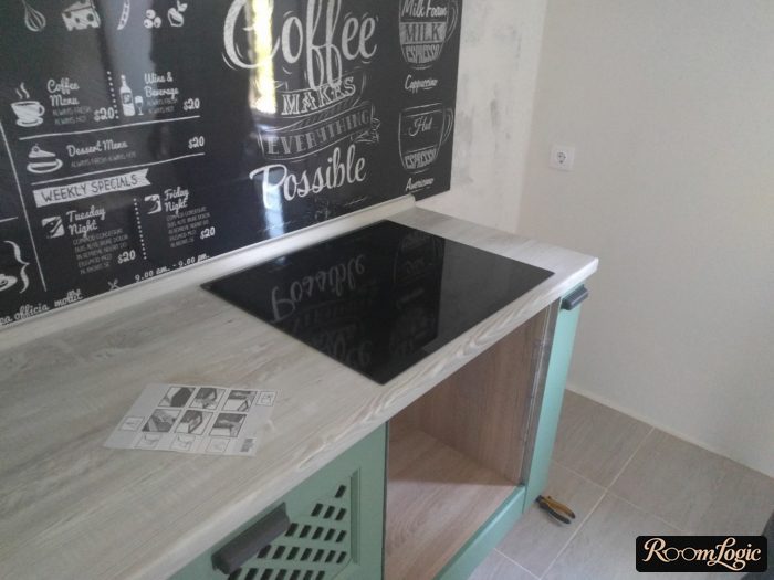 corner kitchen refrigerator space