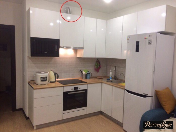 corner kitchen with sink in the corner