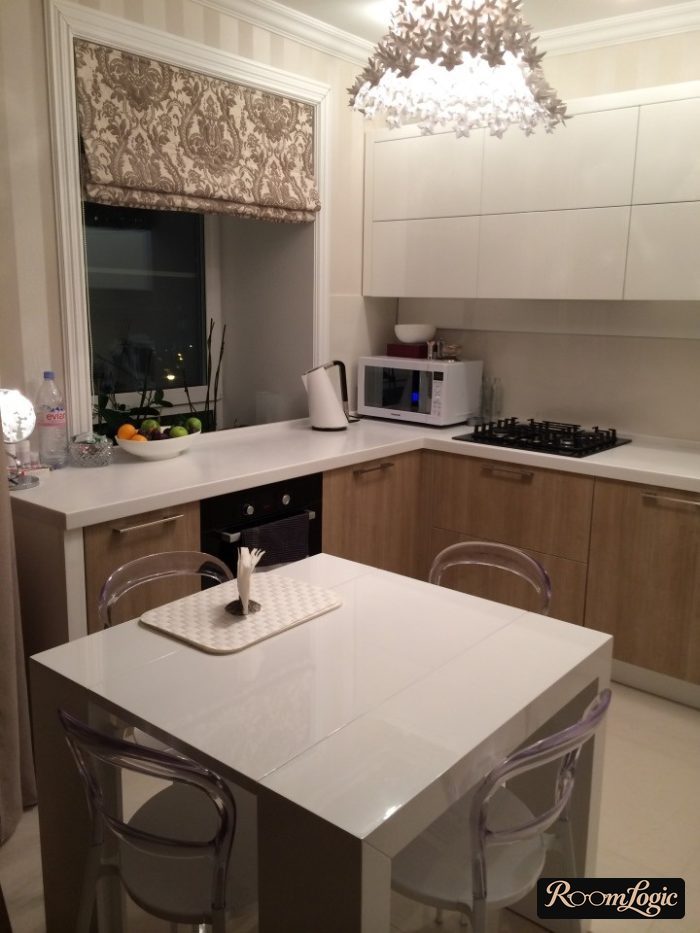 corner kitchen with sink in the corner
