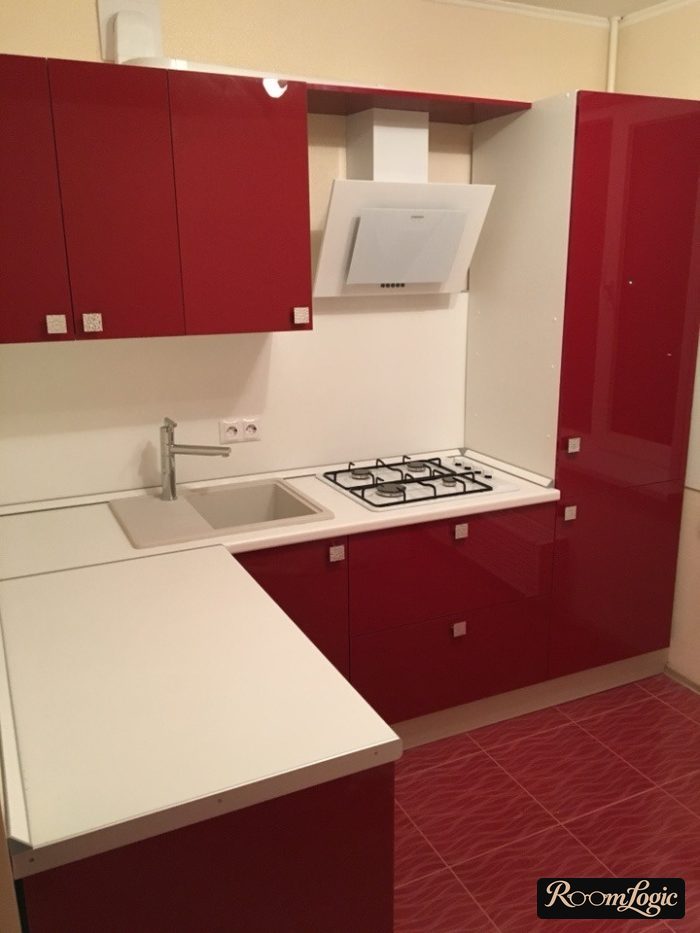corner kitchens on 100 square feet