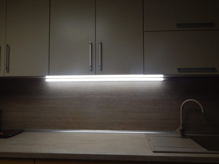 countertop and backsplash made of the same postformed material