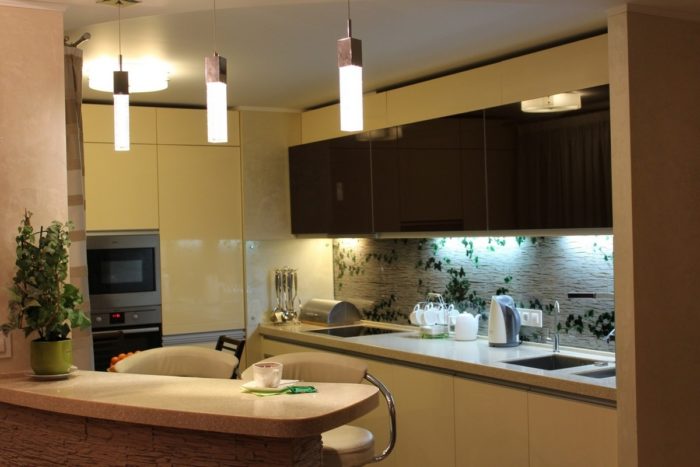 curved bar counter in kitchen design