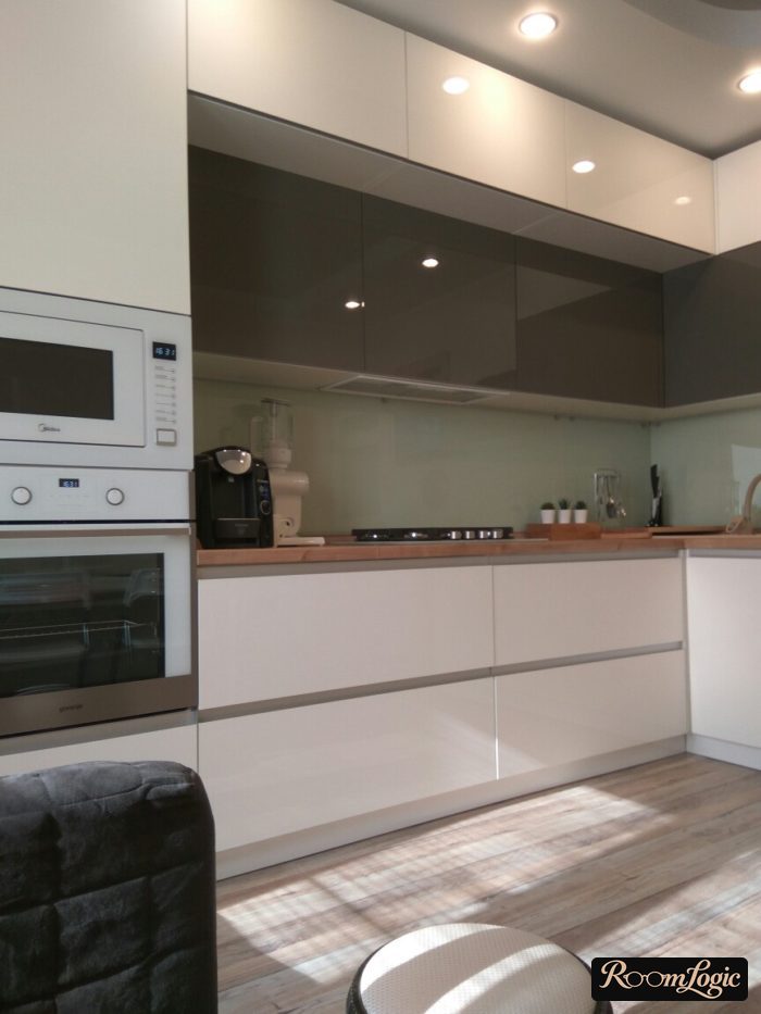 design of 110 square feet kitchen