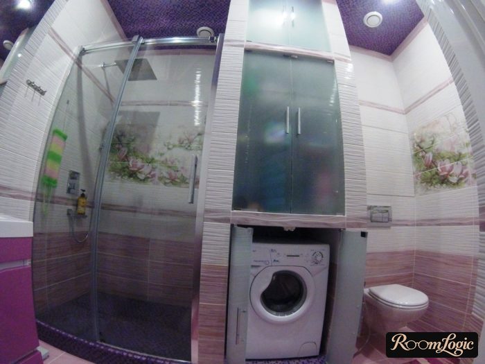 design of a combined bathroom with a washer