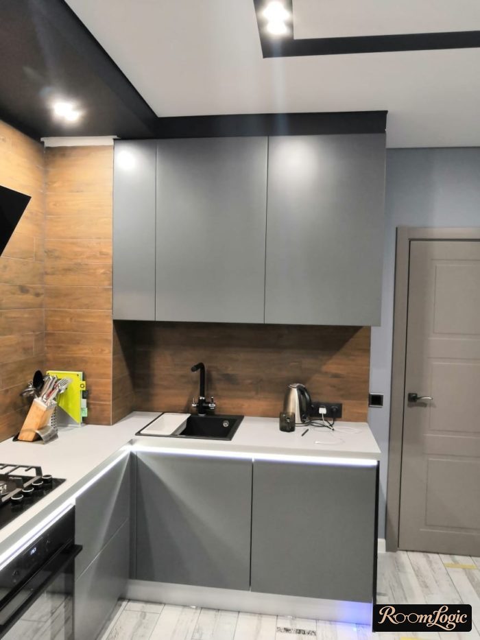 design of a kitchen with gray cabinets