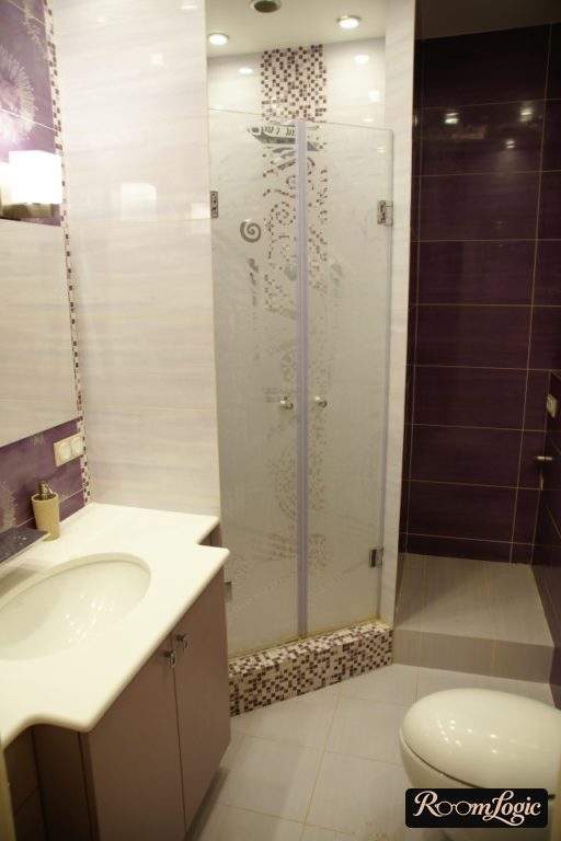 design of a shower room with a toilet
