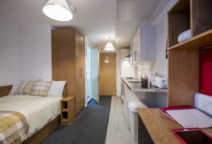 design of long and narrow studio