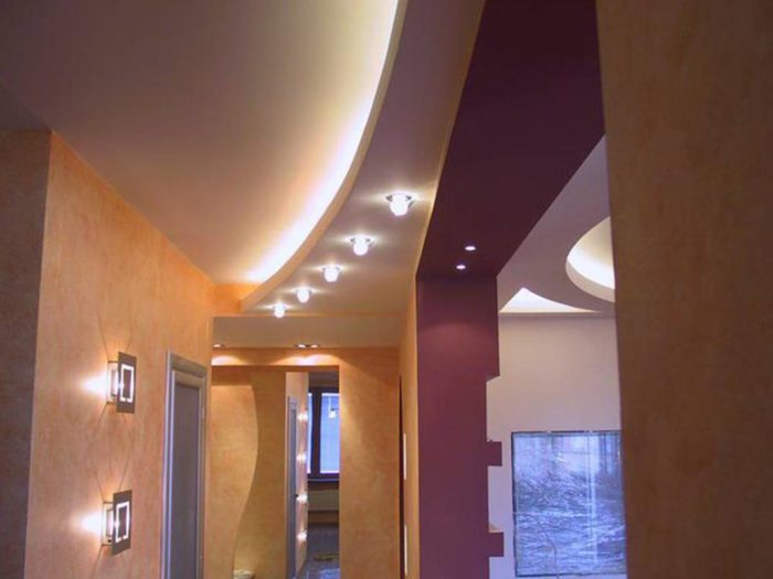 Drywall ceiling in an entryway