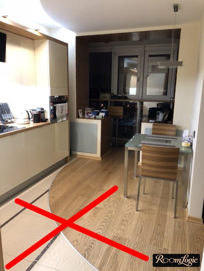 error in combining flooring on the kitchen