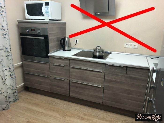 Error in making a small kitchen without upper cabinets