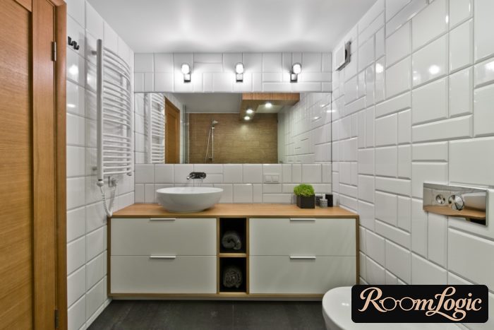 fashionable Scandinavian bathroom
